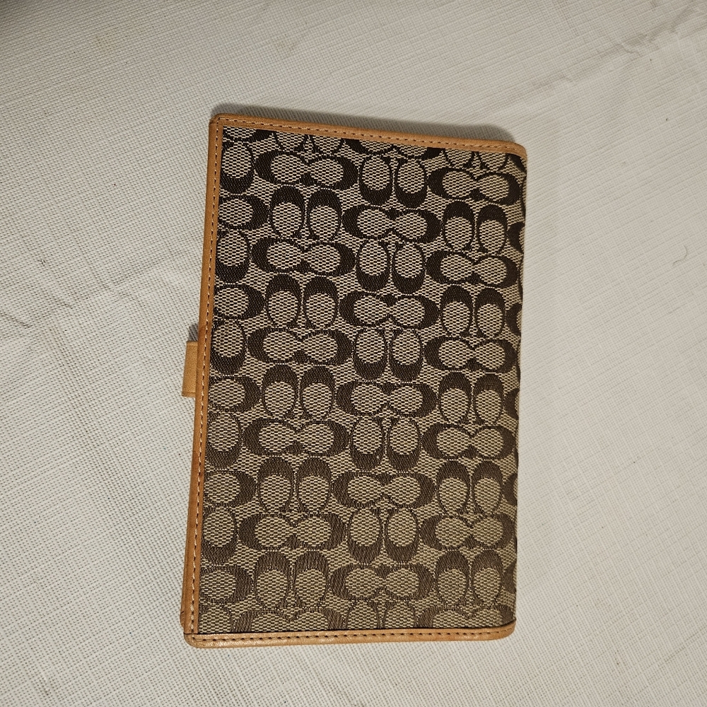 Coach Wallet/ Passport Holder